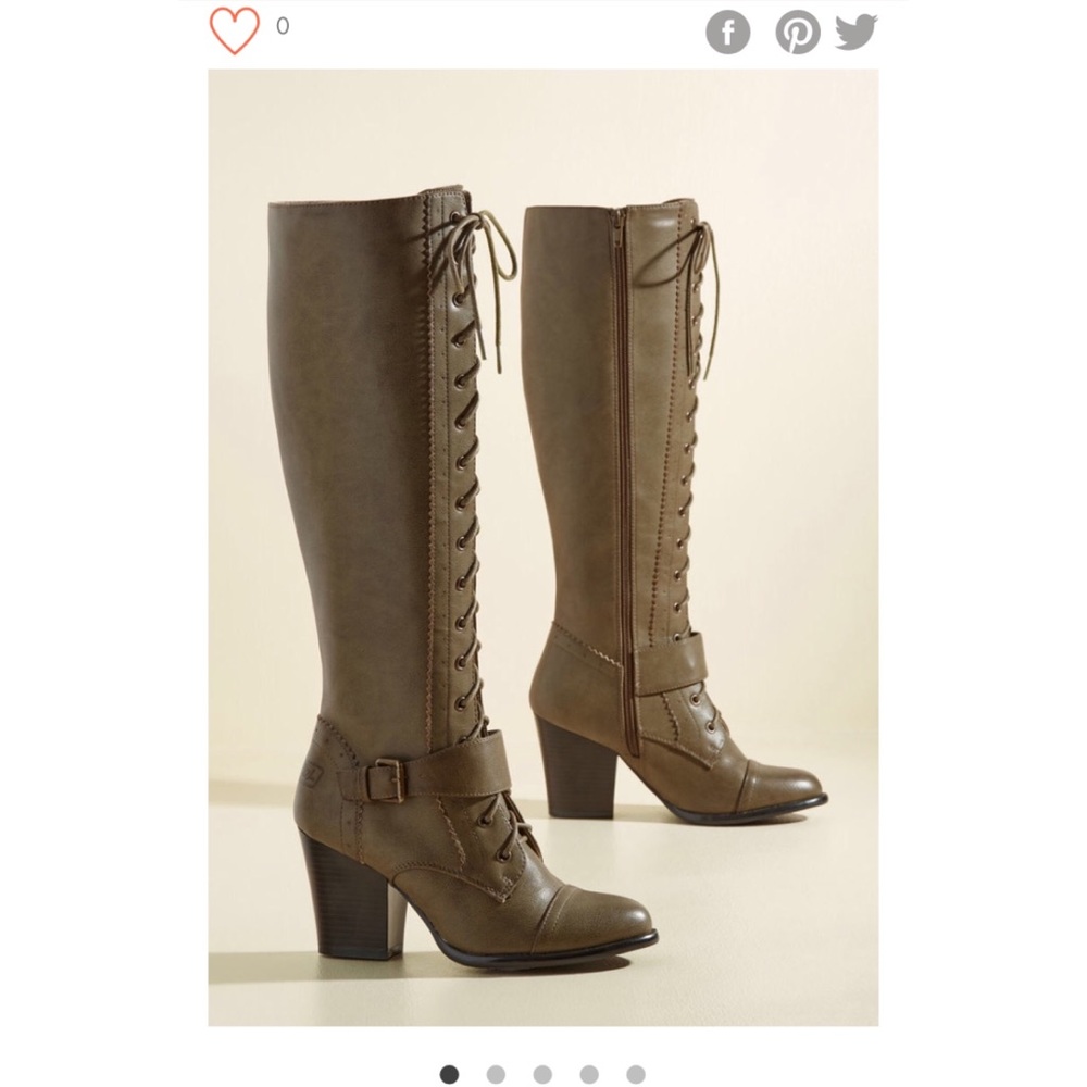 Dirty Laundry ModCloth Block Heel Lace Up Boots